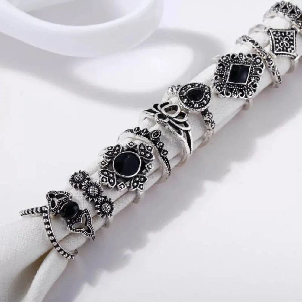 15 Piece Dark Floral Midi Ring Set